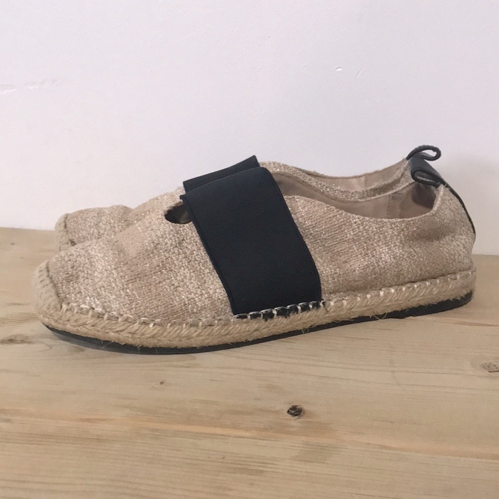 Lord & Taylor Fyona Espadrille Flats size 8M